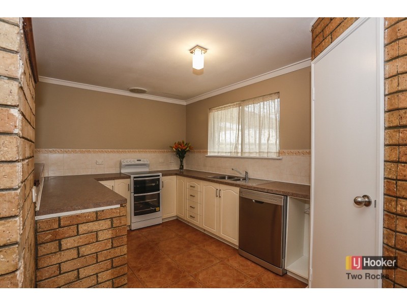 61 Whitfield Drive, Two Rocks WA 6037