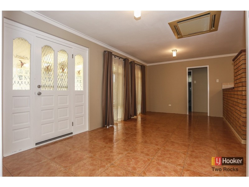 61 Whitfield Drive, Two Rocks WA 6037