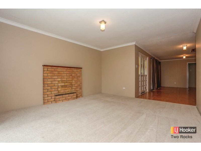 61 Whitfield Drive, Two Rocks WA 6037