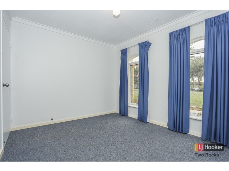 61 Whitfield Drive, Two Rocks WA 6037