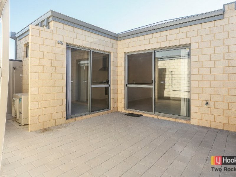 31 Dunk Street, Yanchep WA 6035