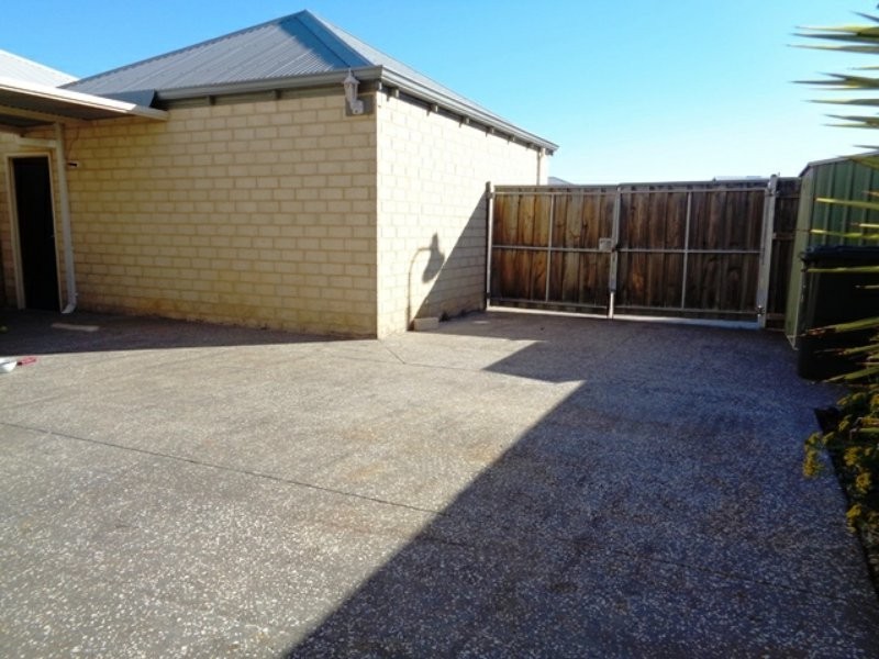 57 Seaside Avenue, Yanchep WA 6035