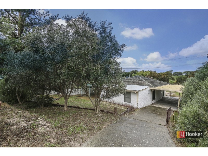 1 Brodia Place, Two Rocks WA 6037