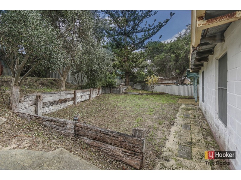 1 Brodia Place, Two Rocks WA 6037