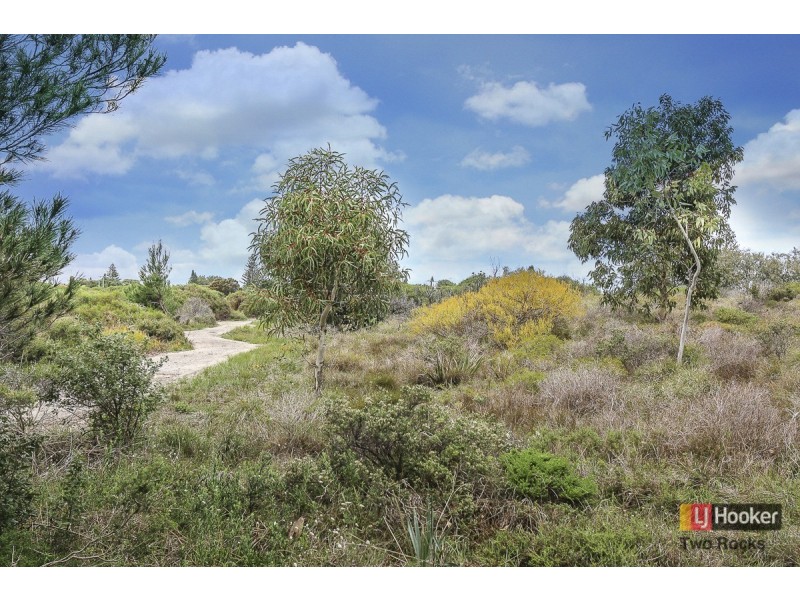 1 Brodia Place, Two Rocks WA 6037