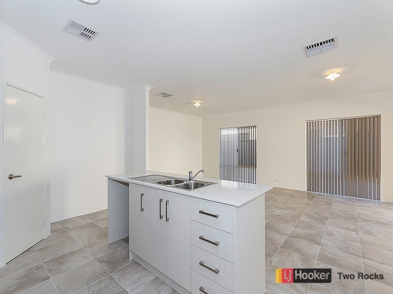 23 Snapper way, Two Rocks WA 6037