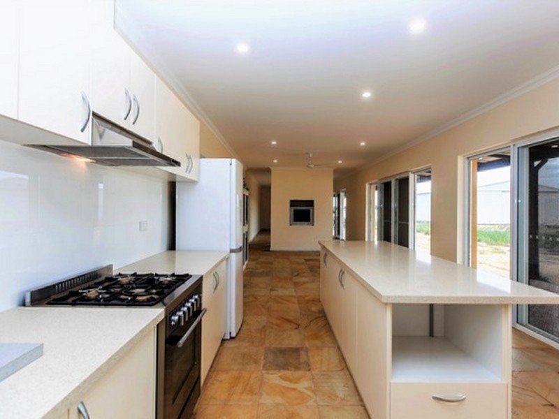 32 Sandal Wood Road, Gabbadah WA 6041