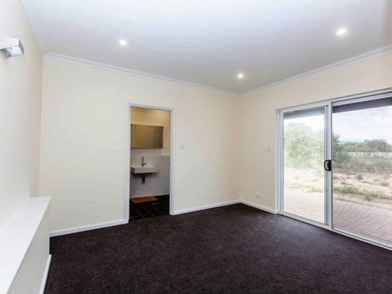 32 Sandal Wood Road, Gabbadah WA 6041
