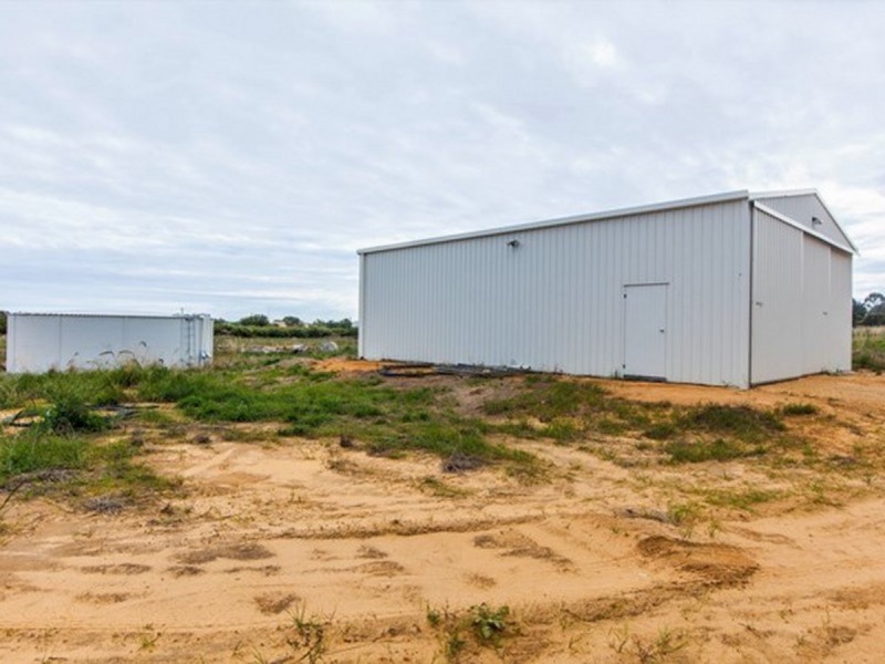 32 Sandal Wood Road, Gabbadah WA 6041