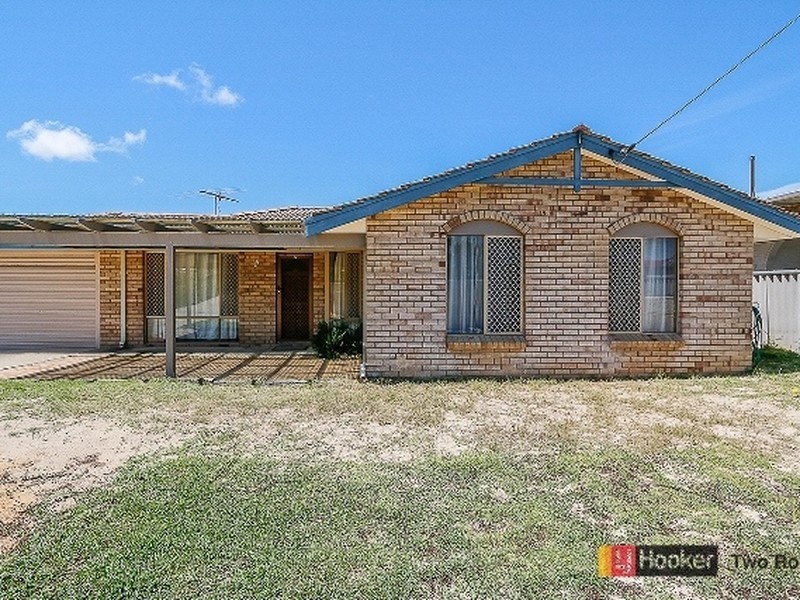 10 Whitfield Drive, Two Rocks WA 6037