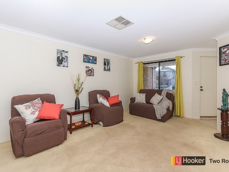 5 Valkyrie Place, Two Rocks WA 6037