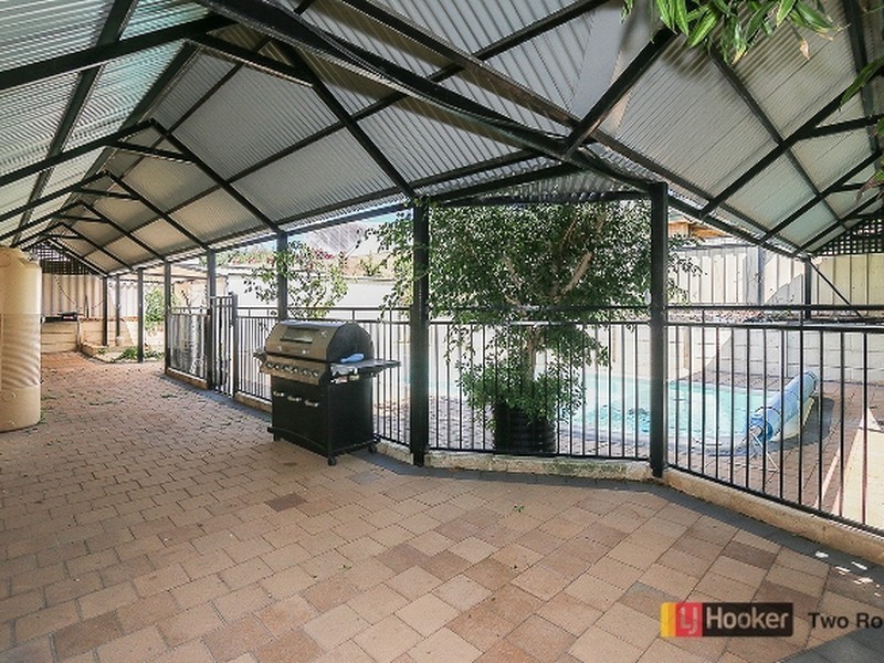 5 Valkyrie Place, Two Rocks WA 6037