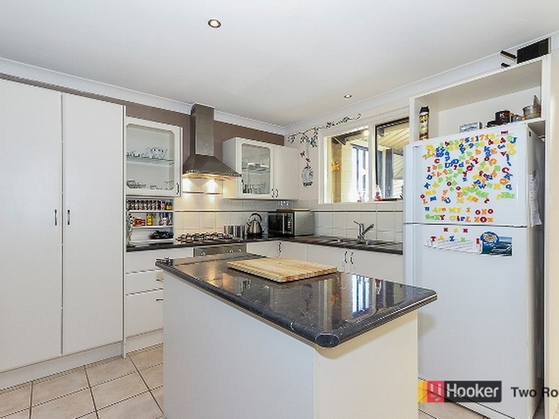 7 Blaxland Avenue, Two Rocks WA 6037