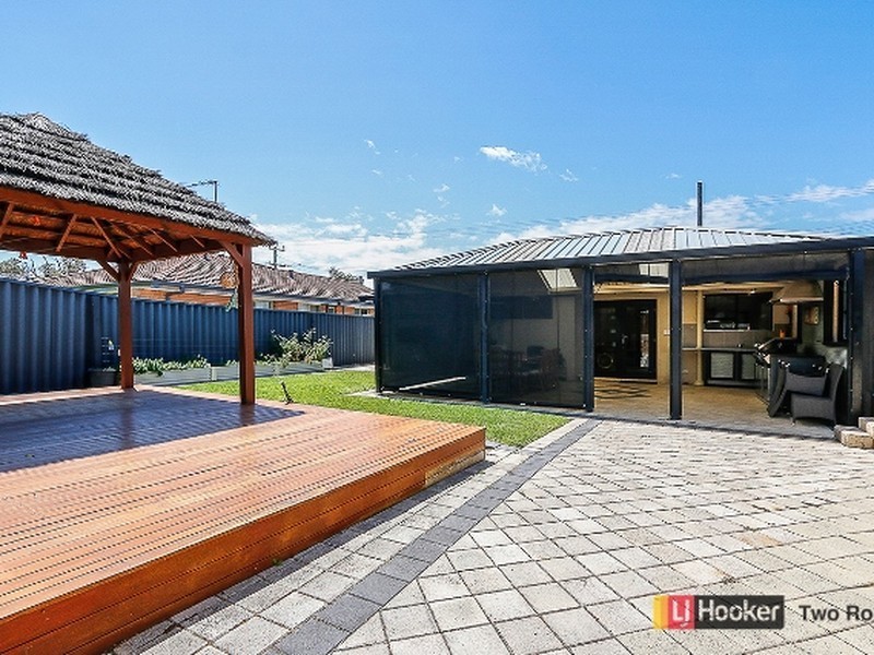 7 Blaxland Avenue, Two Rocks WA 6037