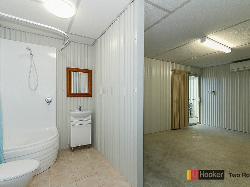 7 Blaxland Avenue, Two Rocks WA 6037