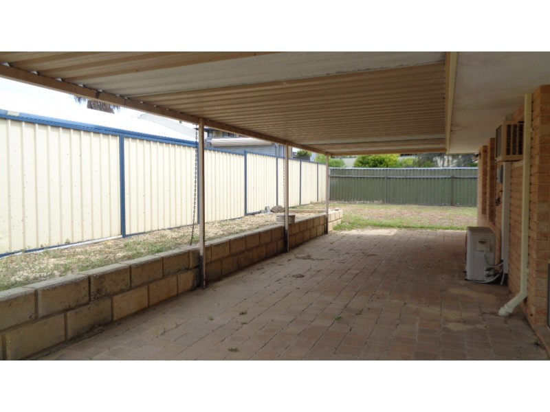 3 Bower Grove, Two Rocks WA 6037