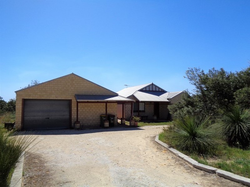 77 Birdwood Drive, Woodridge WA 6041