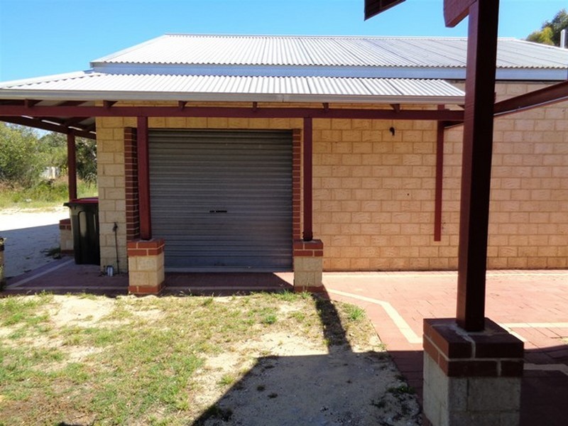 77 Birdwood Drive, Woodridge WA 6041