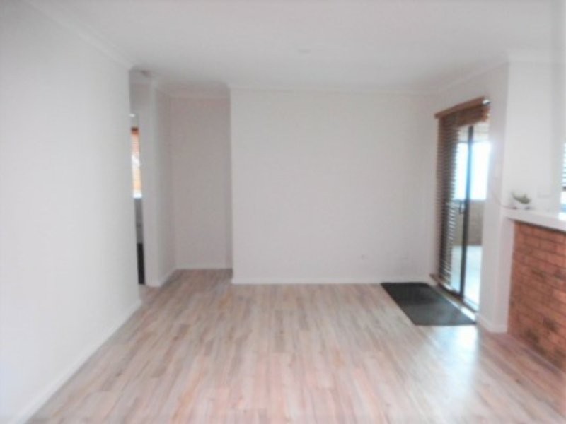 16 Atlanta Drive, Two Rocks WA 6037