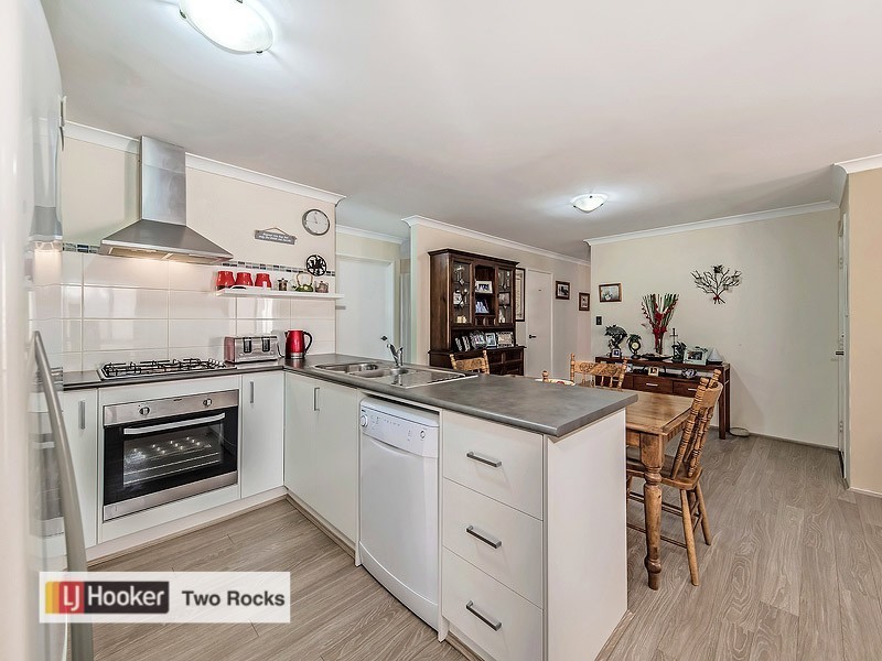 21 Dhufish Way, Two Rocks WA 6037