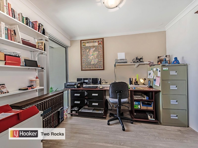 21 Dhufish Way, Two Rocks WA 6037