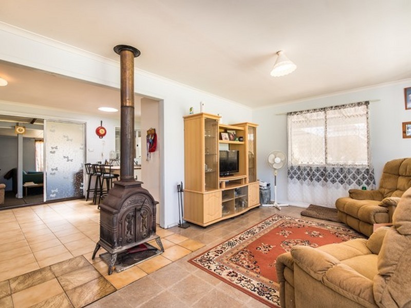 28 Hillcrest Ridge, Woodridge WA 6041