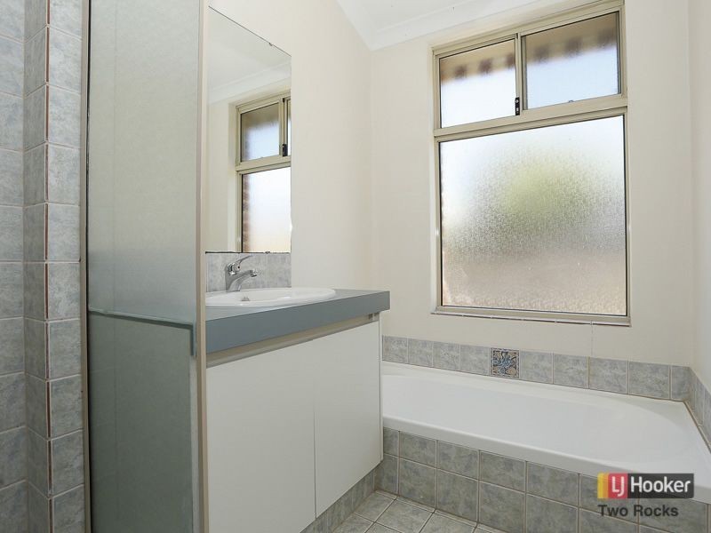 20 Lugger Place, Yanchep WA 6035