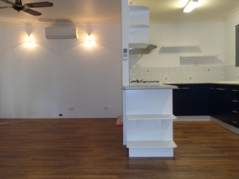 24 Whitfield Drive, Two Rocks WA 6037