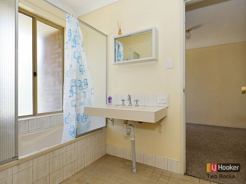 124 Cassilda Way, Two Rocks WA 6037
