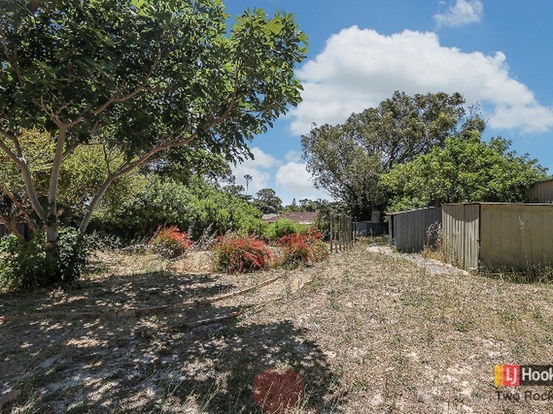 19 Mitchell Place, Two Rocks WA 6037