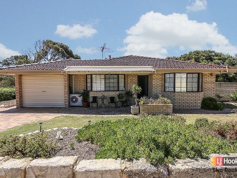 19 Mitchell Place, Two Rocks WA 6037