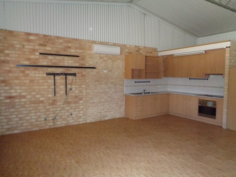 25 Seaflower Way, Gabbadah WA 6041