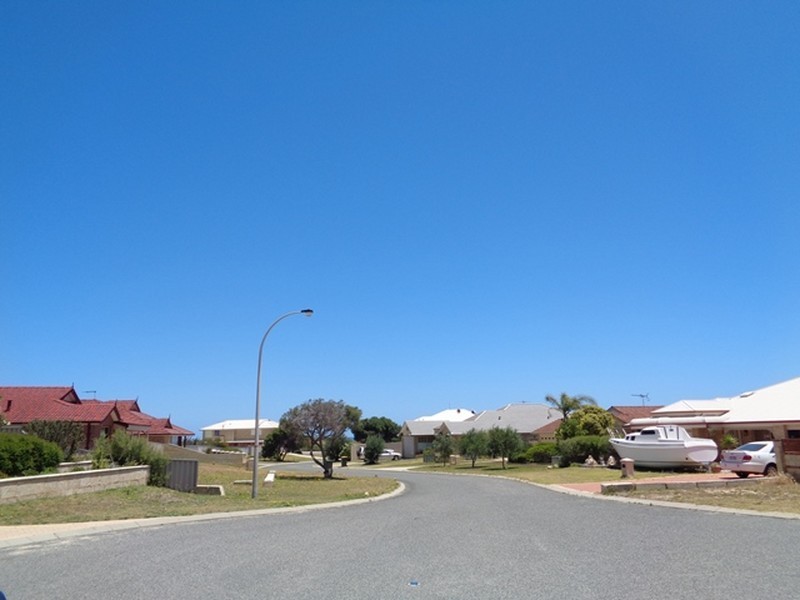 14 Sceptre Court, Two Rocks WA 6037