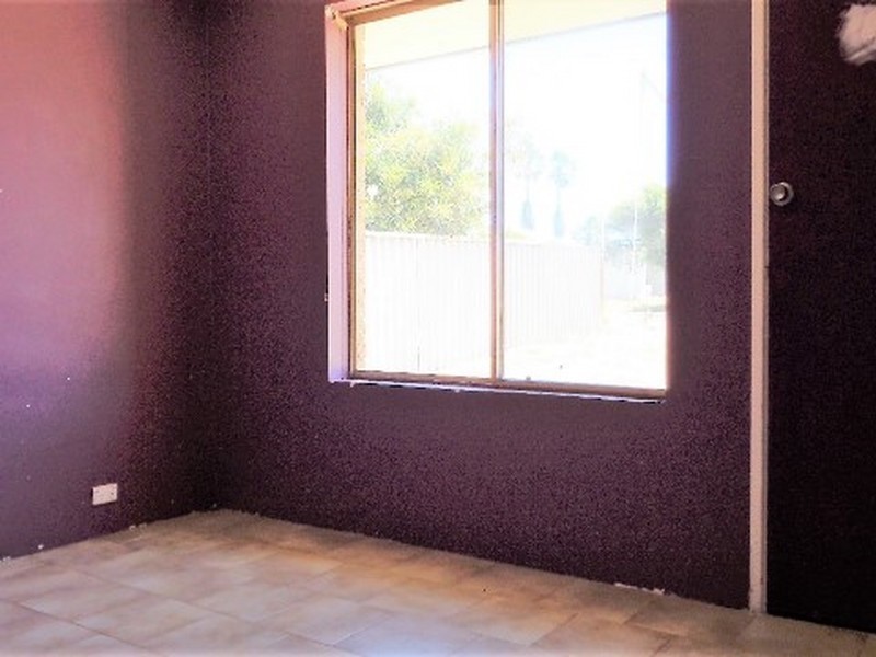 18 Whitfield Drive, Two Rocks WA 6037