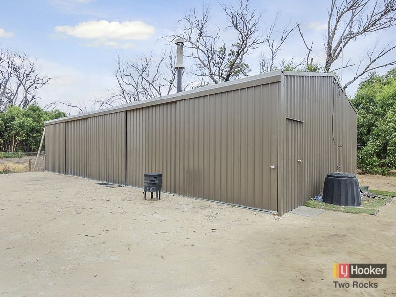 30 Cinnamon Meander, Two Rocks WA 6037