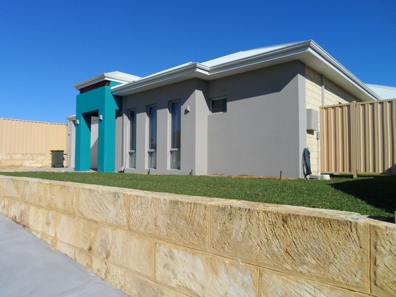 9 Bundegi Way, Two Rocks WA 6037