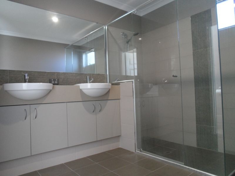 9 Bundegi Way, Two Rocks WA 6037