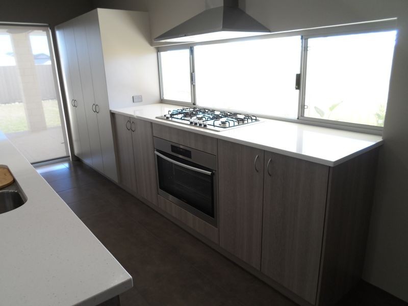 9 Bundegi Way, Two Rocks WA 6037