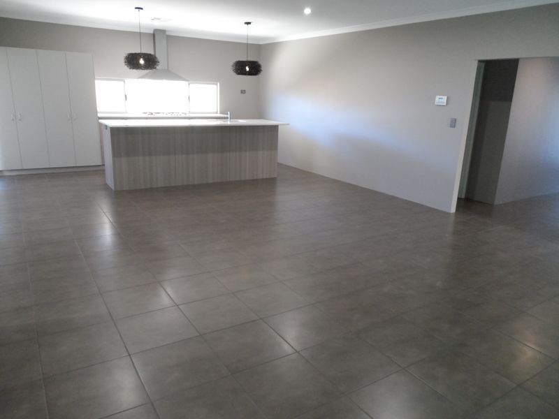 9 Bundegi Way, Two Rocks WA 6037