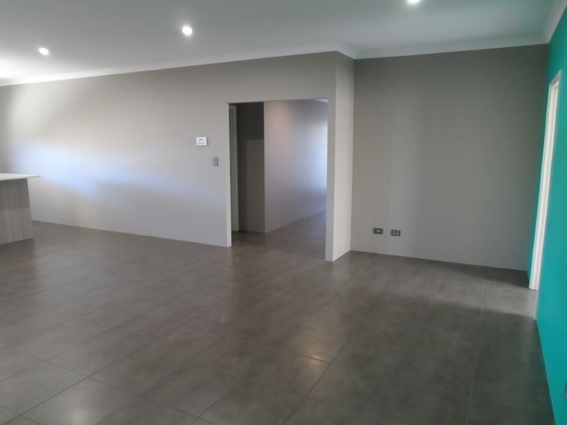 9 Bundegi Way, Two Rocks WA 6037