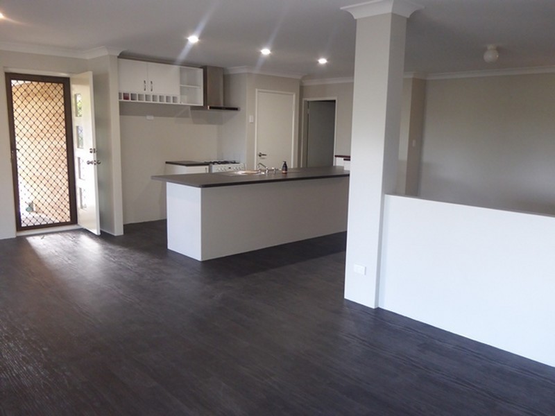 22 Blaxland Avenue, Two Rocks WA 6037