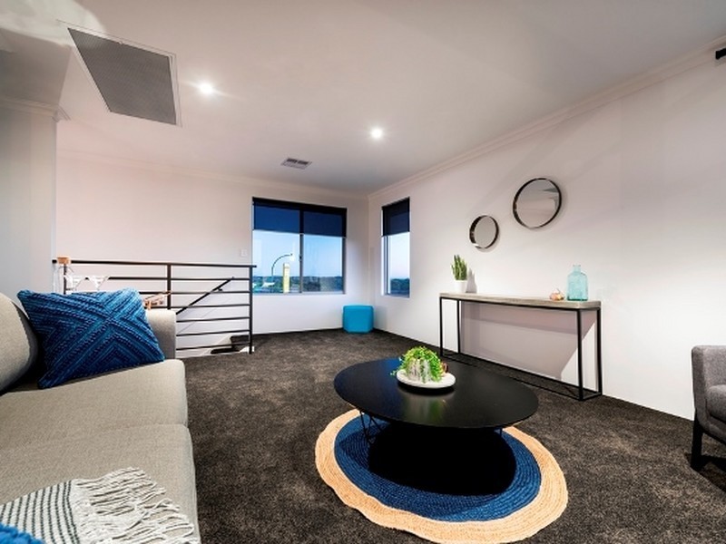 32 Helios Street, Eglinton WA 6034