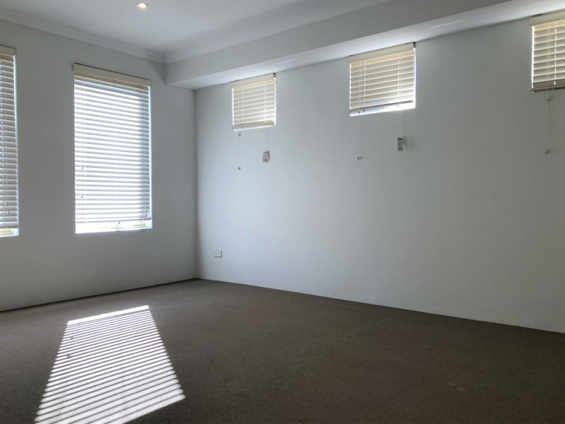 50 Lindsay Beach Boulevard, Yanchep WA 6035
