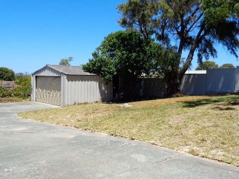 45 Leichhardt Drive, Two Rocks WA 6037