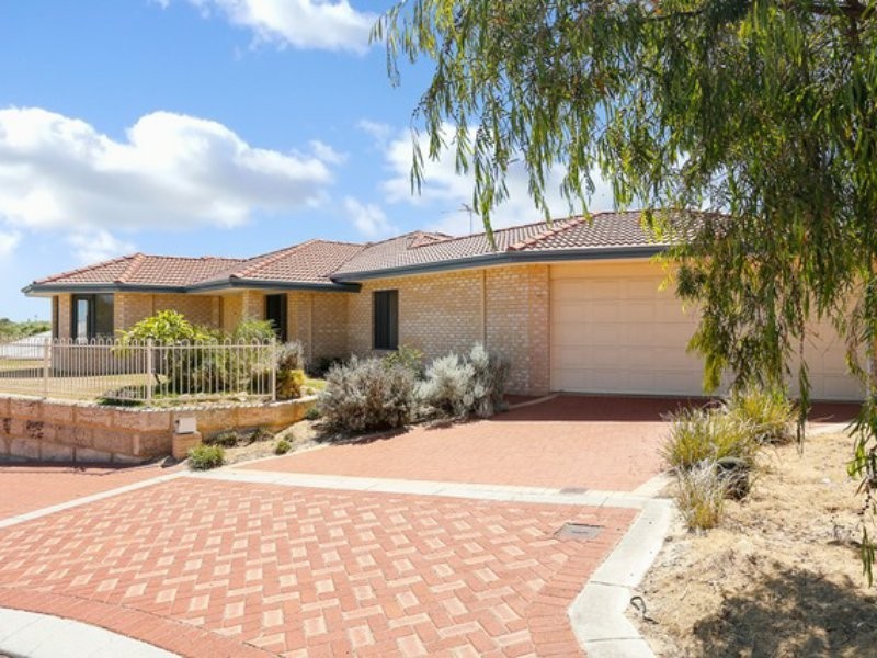 41 Lady Lindsay Cove, Yanchep WA 6035