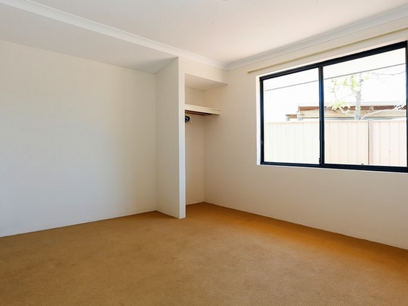 41 Lady Lindsay Cove, Yanchep WA 6035