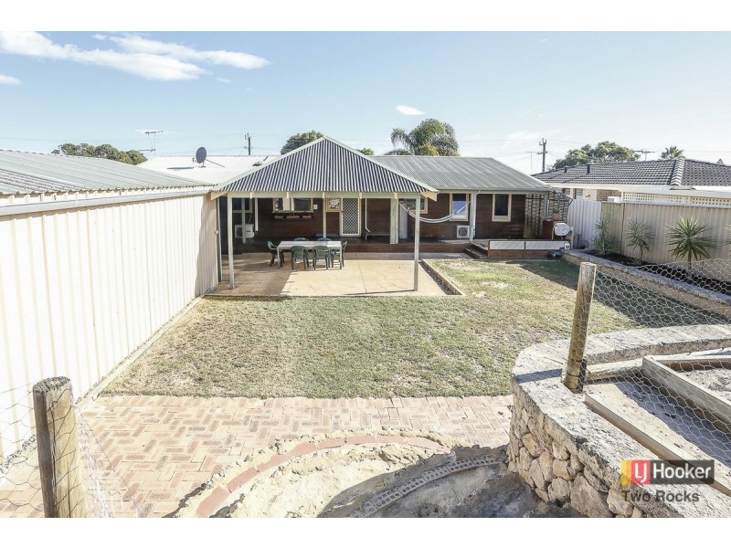 7 Fawkner Road, Two Rocks WA 6037