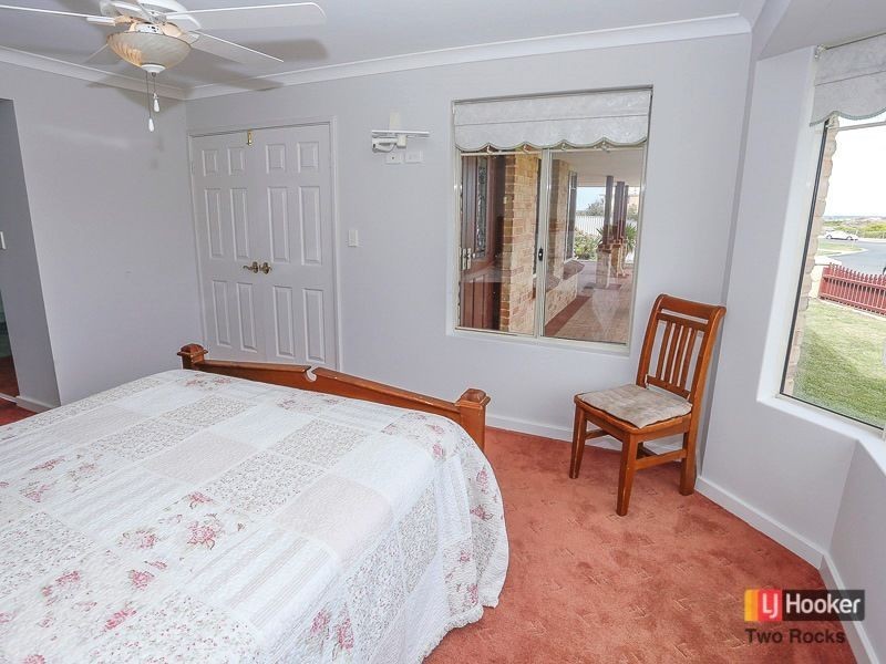 8 Sceptre Court, Two Rocks WA 6037