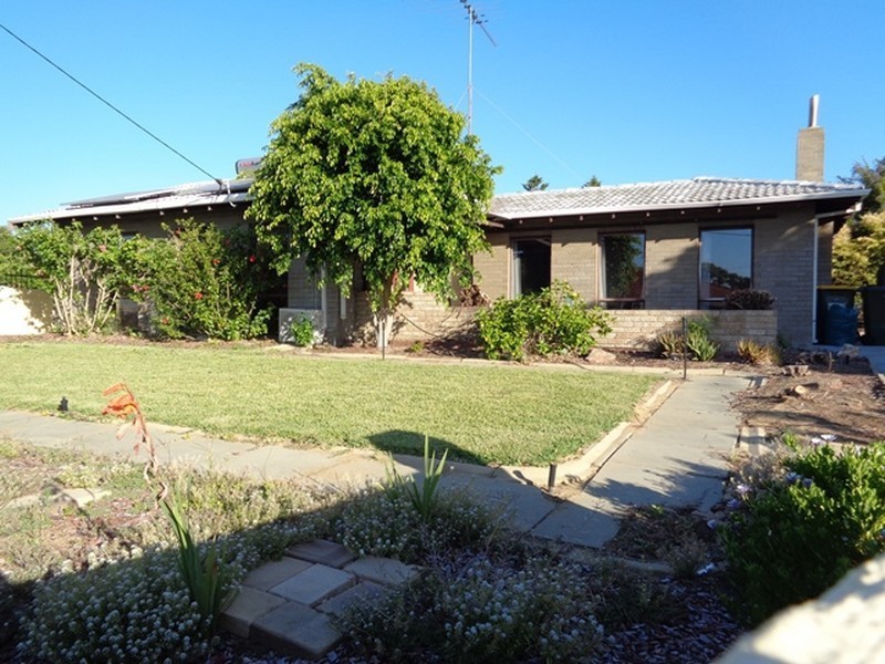 1 Lugger Place, Yanchep WA 6035
