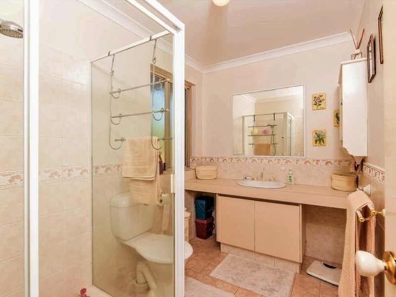 33 Linda Grove, Gabbadah WA 6041